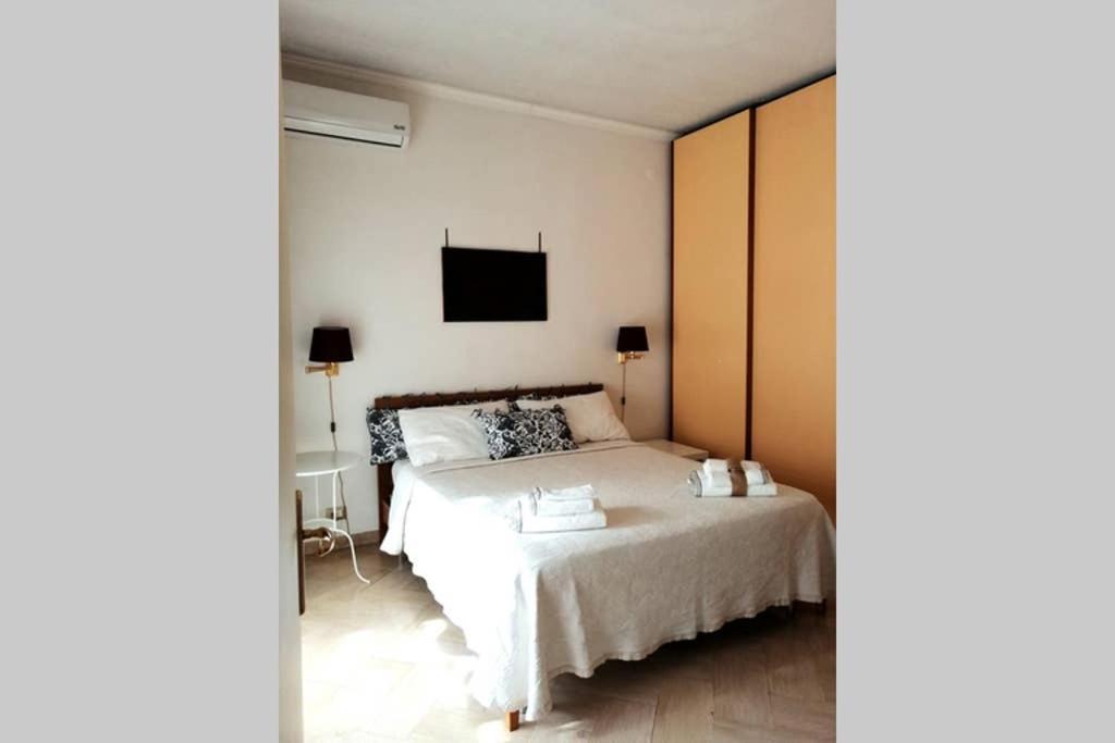 Casa Valerio Apartment Бари Екстериор снимка